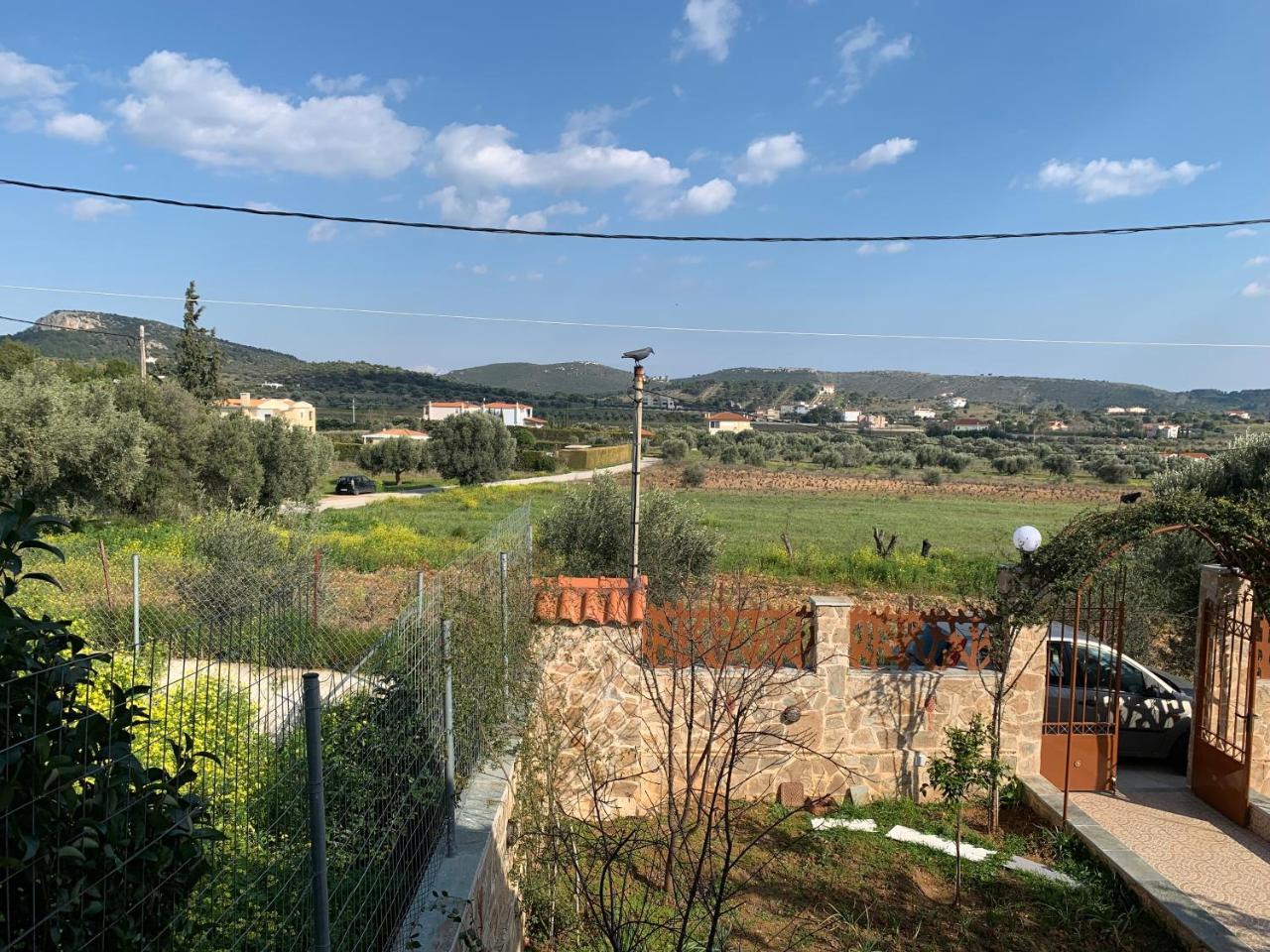 הוילה Pikérmion Peaceful House Near Airport מראה חיצוני תמונה